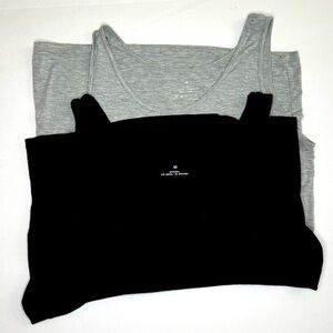 2 Tank Tops Gray & Black- Medium